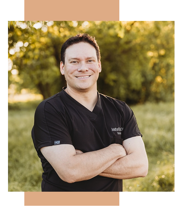 Headshot of Dr. Jonathan Blacher, lead endodontist at Celina Endodontics in Dallas.